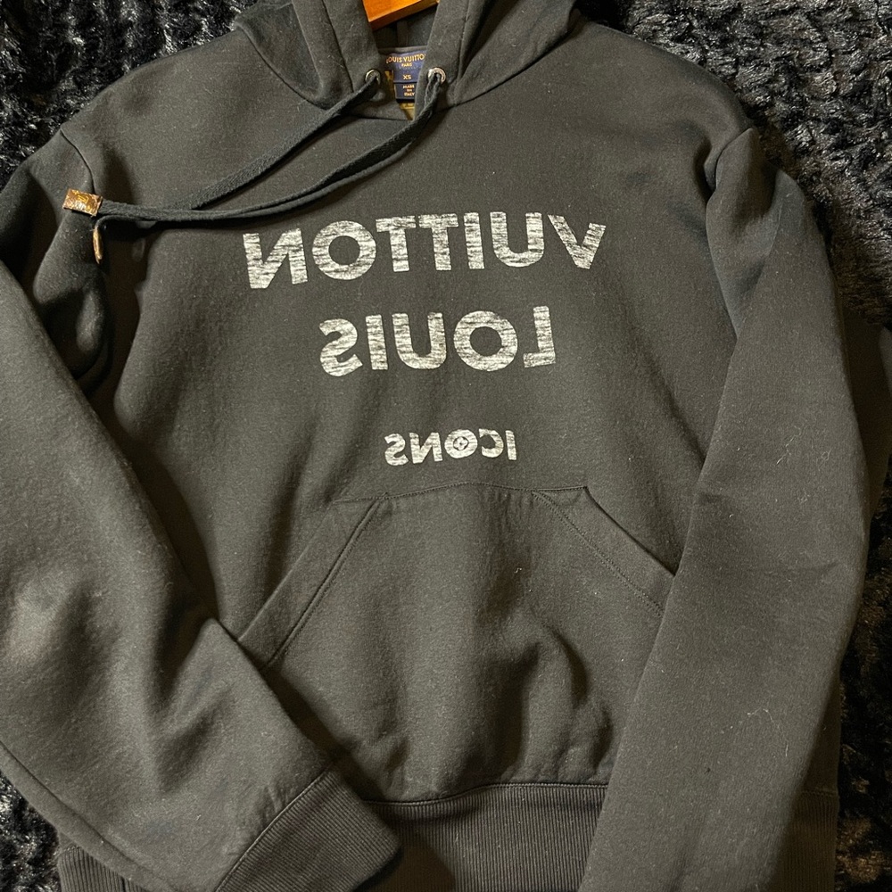 Louis Vuitton women’s hoodie extra small